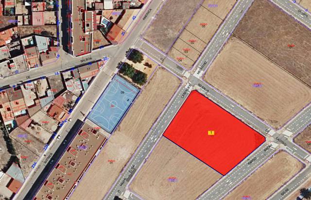Terreno industrial en Venta en Calle Almagro en Carrión de Calatrava