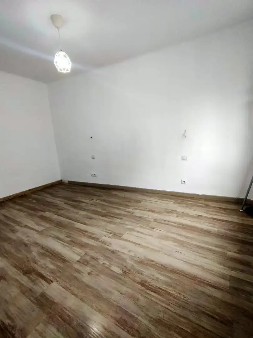 Habitación de Piso en venta en Barcelona con Parquet, Trastero y Horno