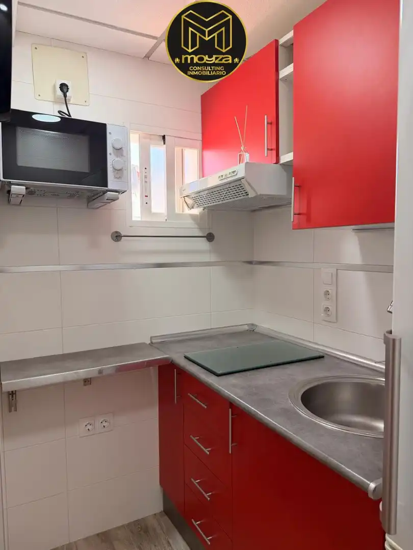 Kitchen of Flat for rent in Jaén  with Air Conditioner and Heating