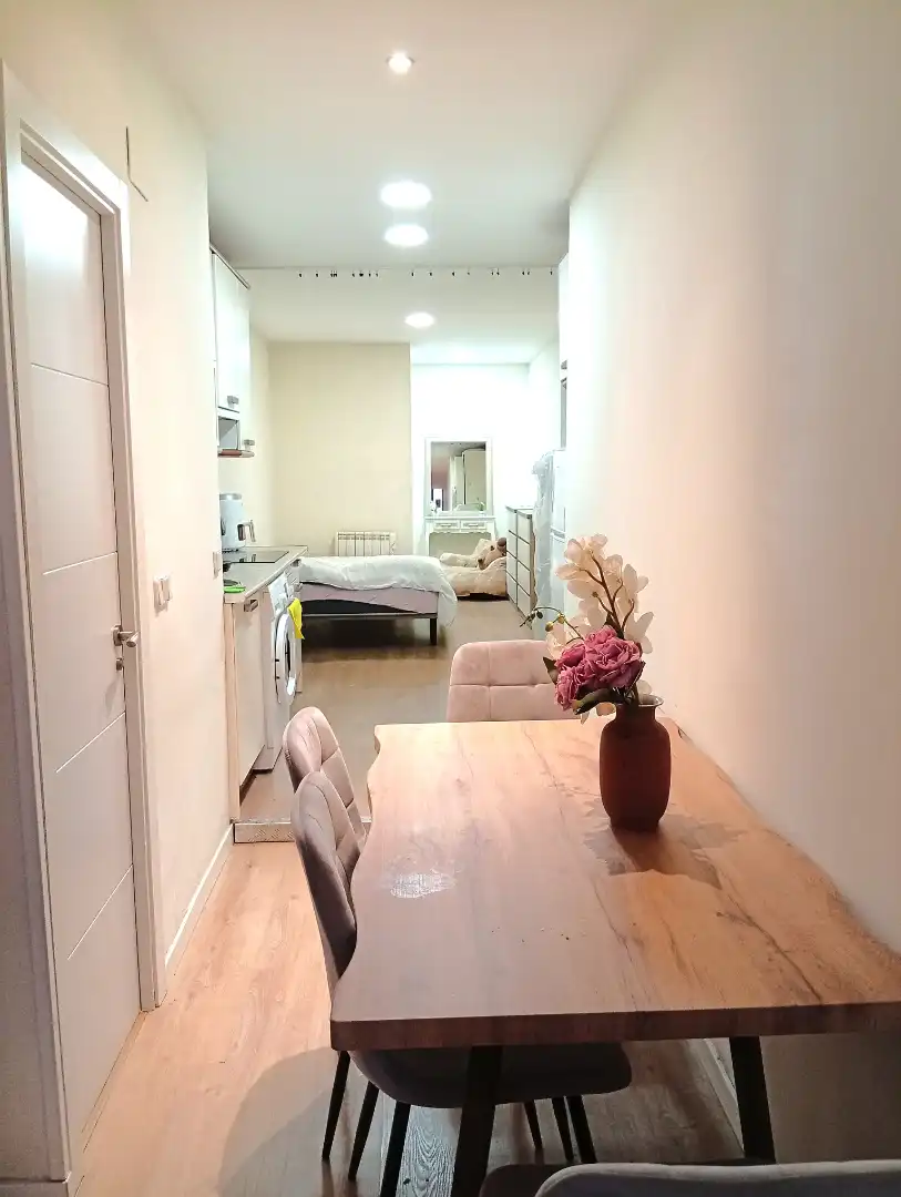 Habitación de Planta baja en venta en Madrid con Aire acondicionado, Calefacción y Jardín privado