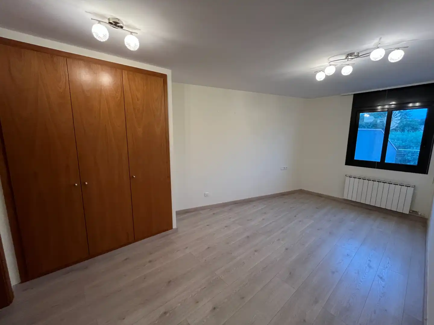 Flat for sale in Cassà de la Selva  with Air Conditioner, Heating and Parquet flooring
