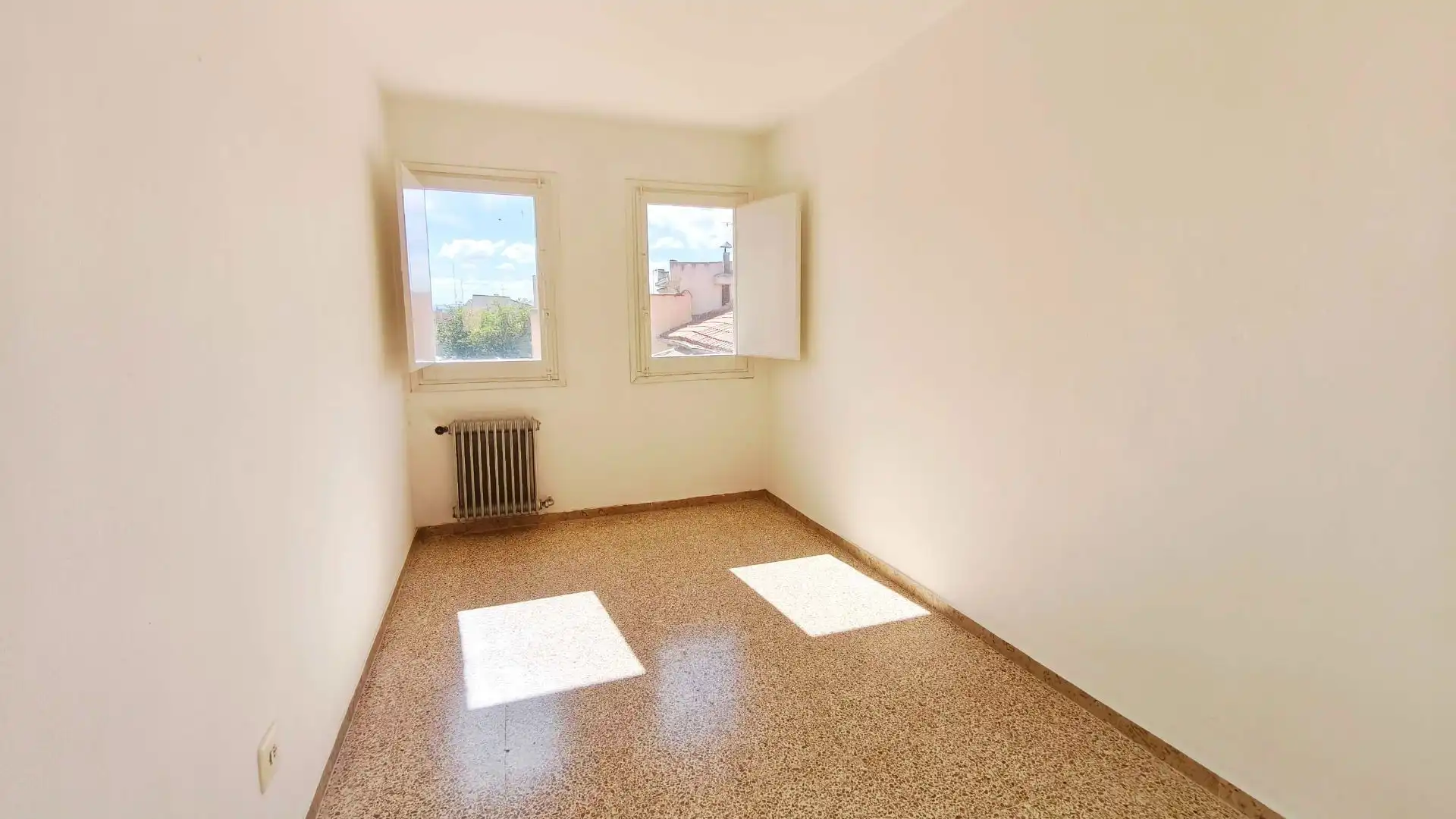 Schlafzimmer von Wohnung zum Verkauf in Mallén mit Terrasse