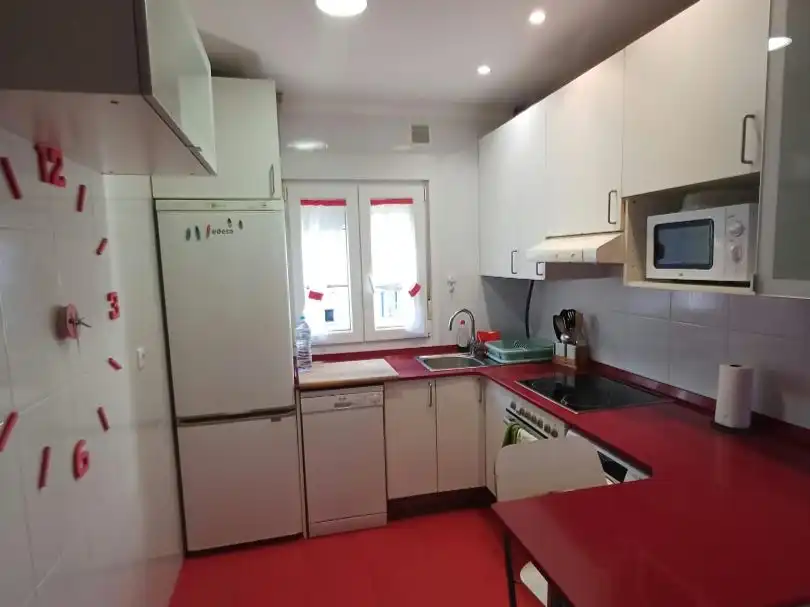 Küche von Wohnung zur Miete in Santander