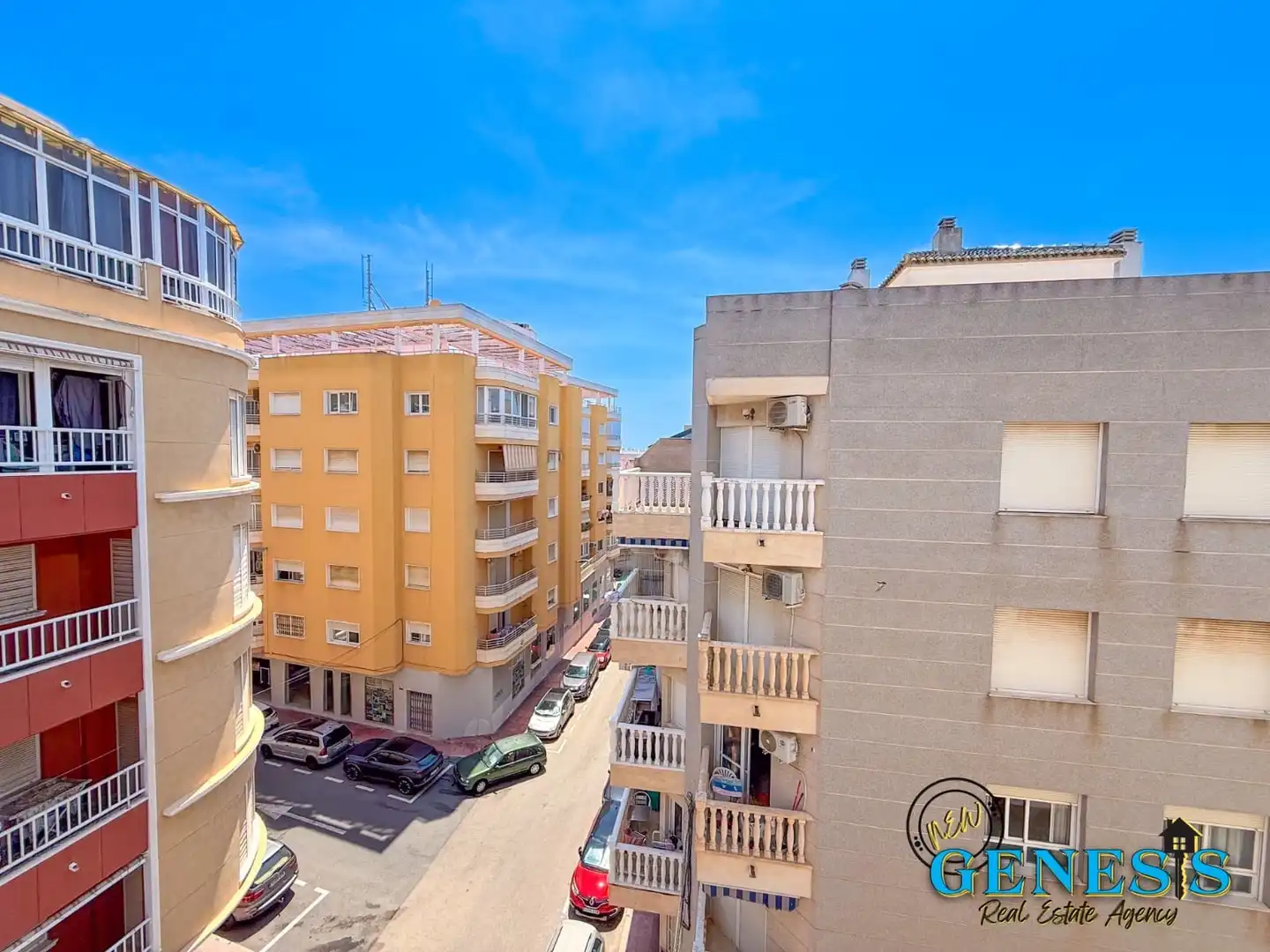 Vista exterior de Apartament en venda en Torrevieja amb Terrassa, Moblat i Forn