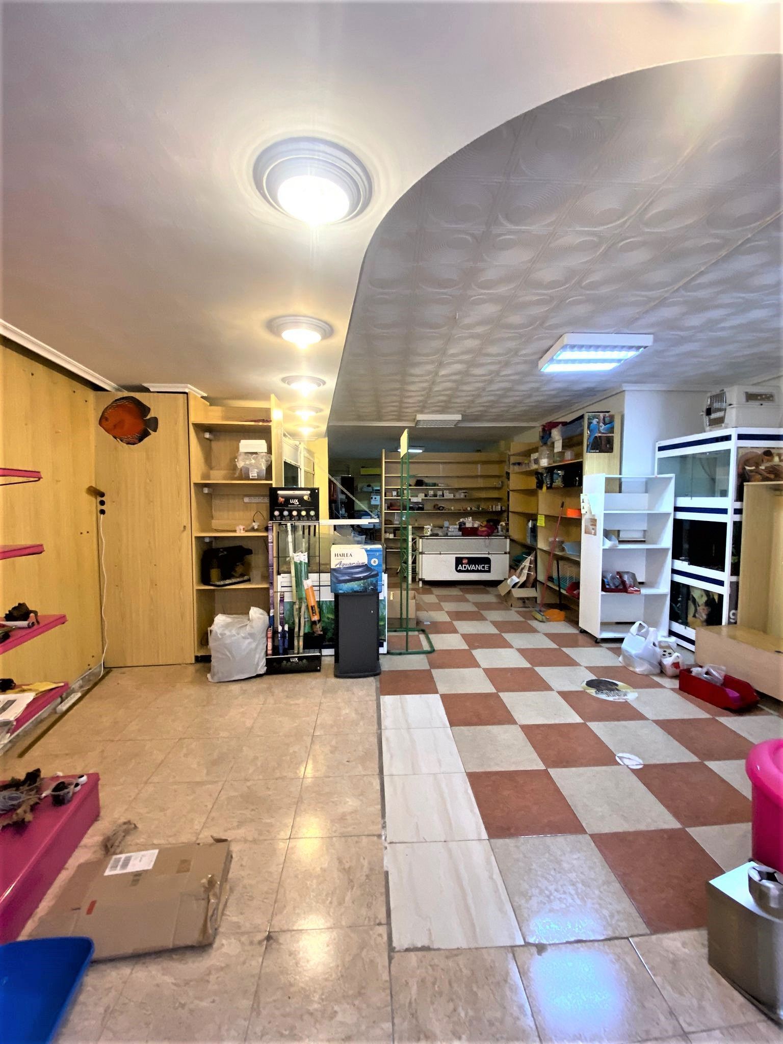 Premises for sale in Azuqueca de Henares  with Air Conditioner