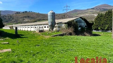 Foto 2 von Fabrikhallen zum Verkauf in Ducto de Pujayo, Bárcena de Pie de Concha, Cantabria