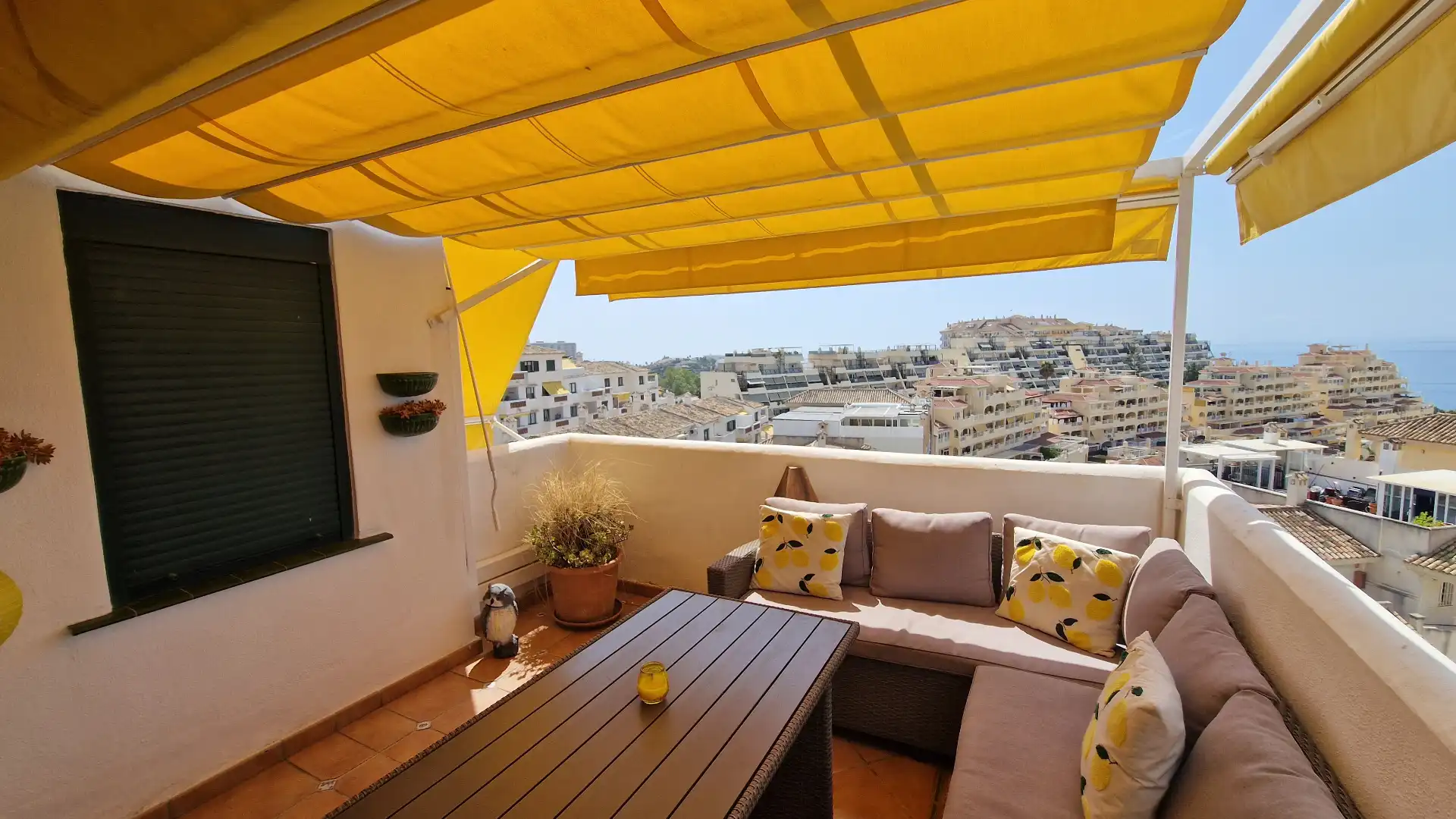 Terrace of Attic for sale in Benalmádena  with Air Conditioner, Heating and Terrace