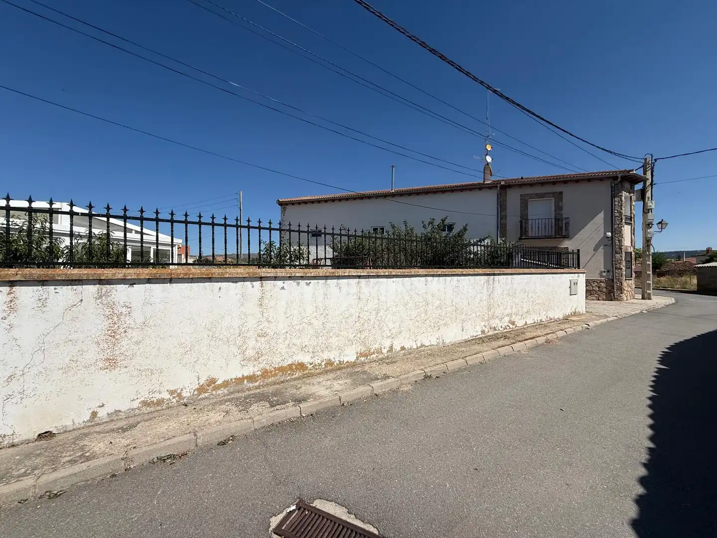 Vista exterior de Casa o chalet en venta en La Torre con Calefacción y Piscina