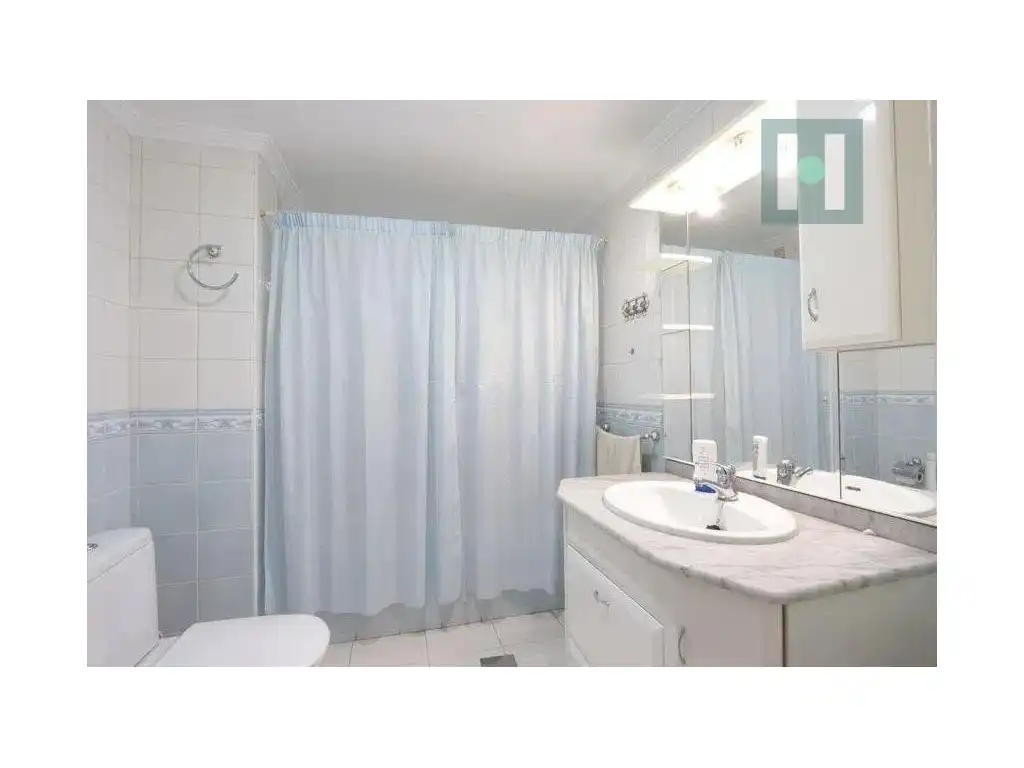 Piso en venta en Plaza Castellini, Casco Antiguo