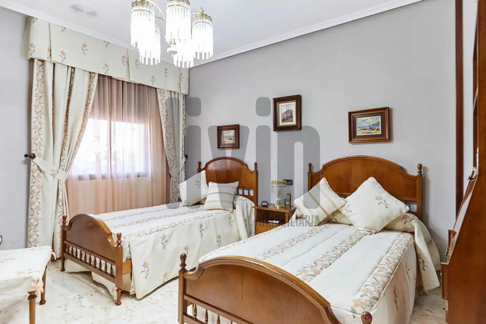 Habitación de Casa o chalet en venta en Jaén con Aire acondicionado, Calefacción y Jardín privado