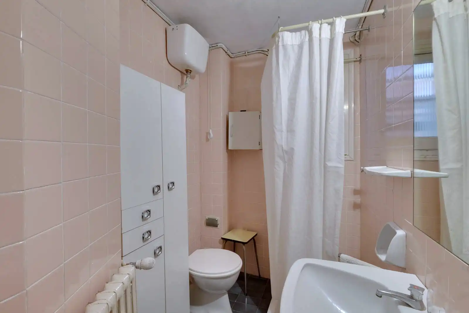 Bathroom of Flat for sale in Barcelona  with Air Conditioner, Heating and Terrace