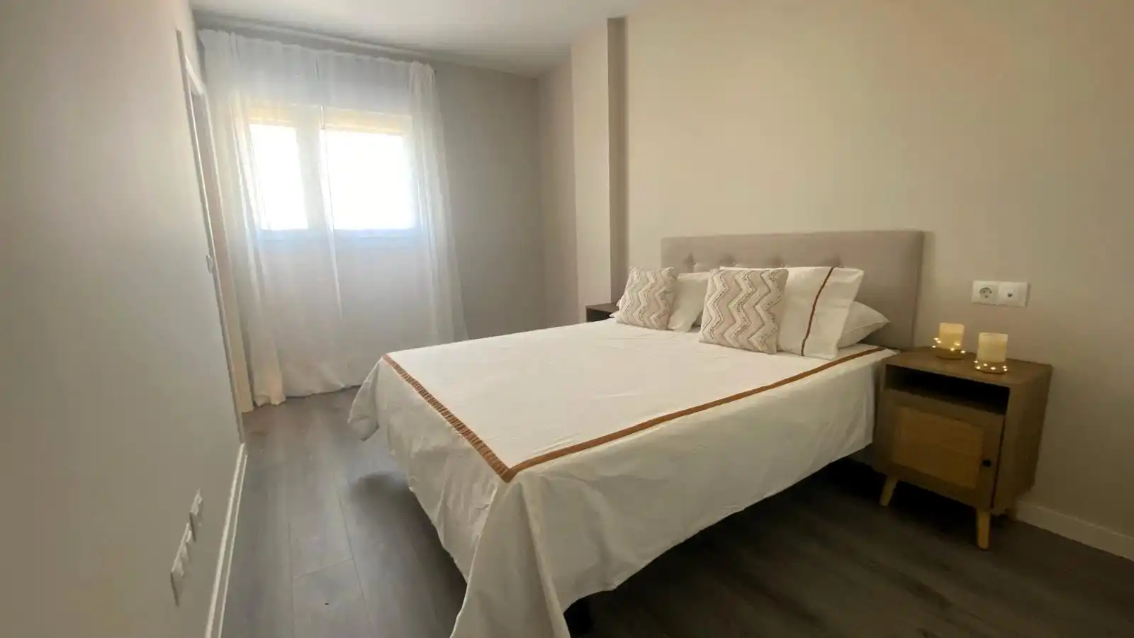 Flat with terrace to rent in JAPON, imagen 3