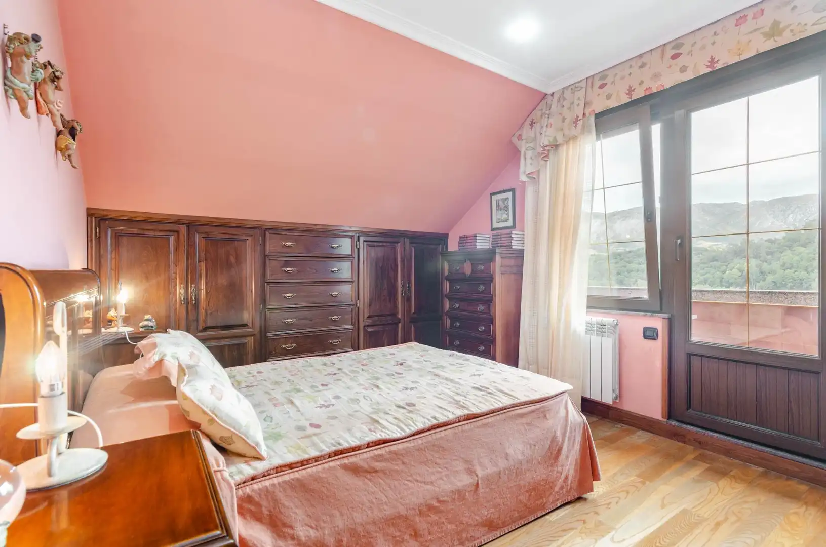 Habitación de Casa o chalet en venta en Piloña con Calefacción, Jardín privado y Parquet