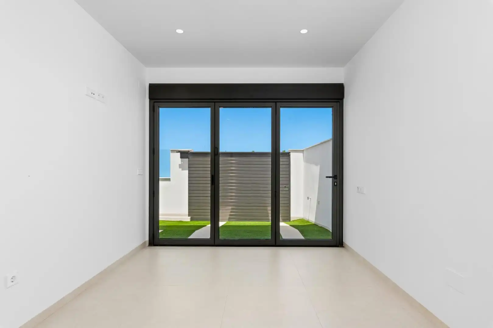 Villa con piscina in vendita a Las Lomas de Rame - Bahía Bella, imagen 25