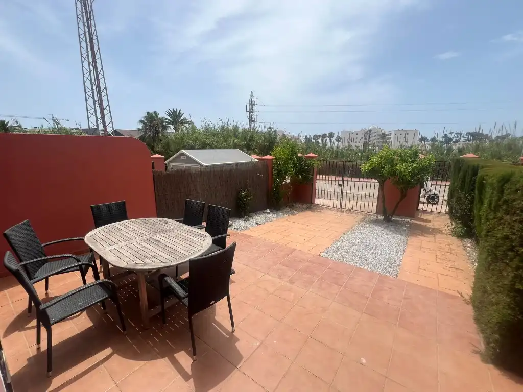 Terraza de Casa o chalet de alquiler en Vélez-Málaga con Terraza, Piscina y Piscina comunitaria