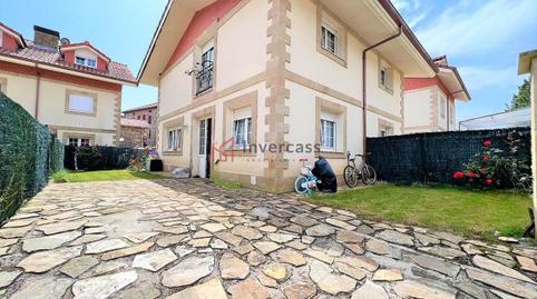 Foto 2 de Casa adosada en venda a Guriezo, Cantabria