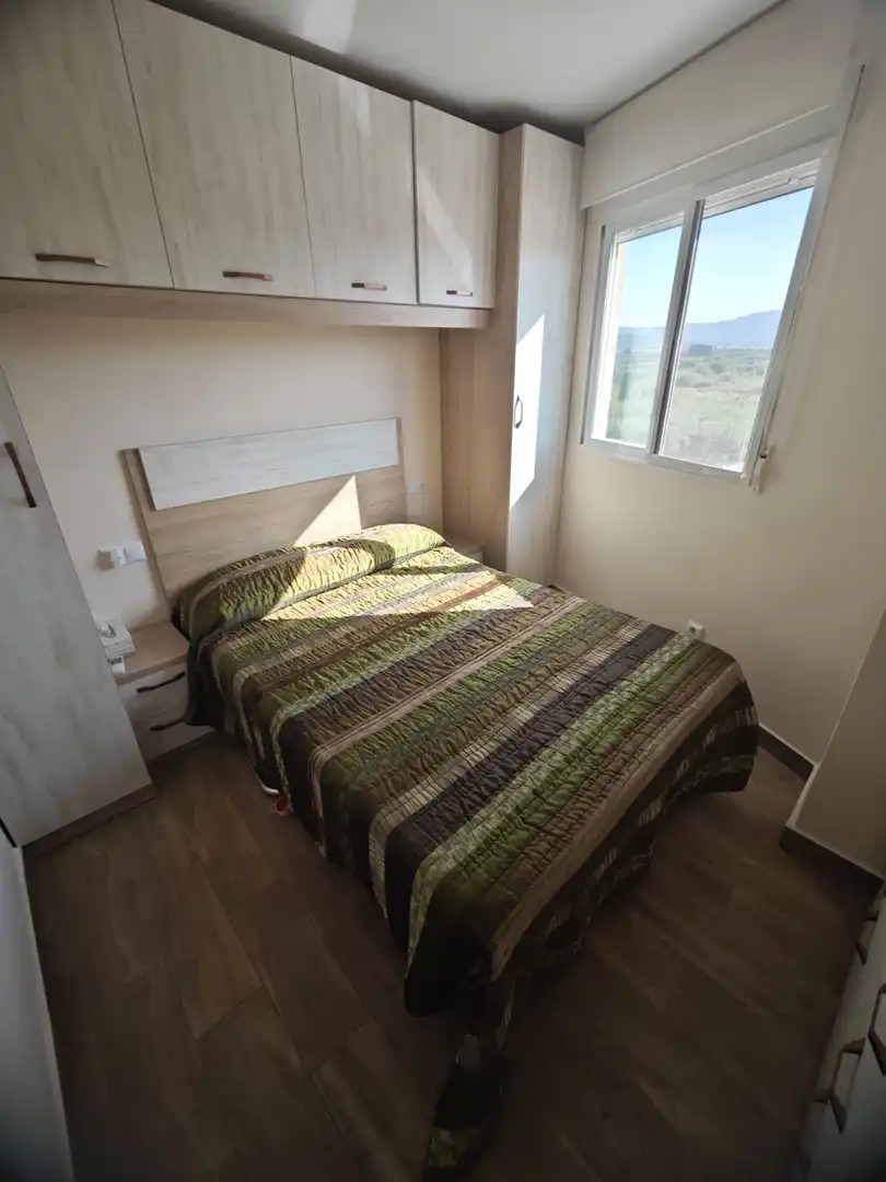 Schlafzimmer von Wohnungen zum Verkauf in Guardamar de la Safor mit Klimaanlage, Heizung und Terrasse