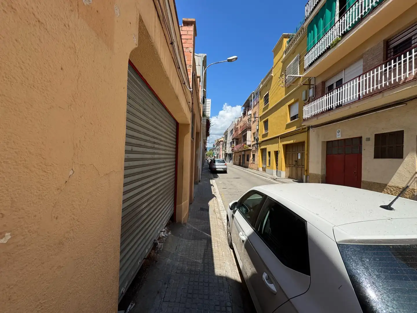 Gebäude zum Verkauf in Carrer de Frederic Mompou, Lledoner