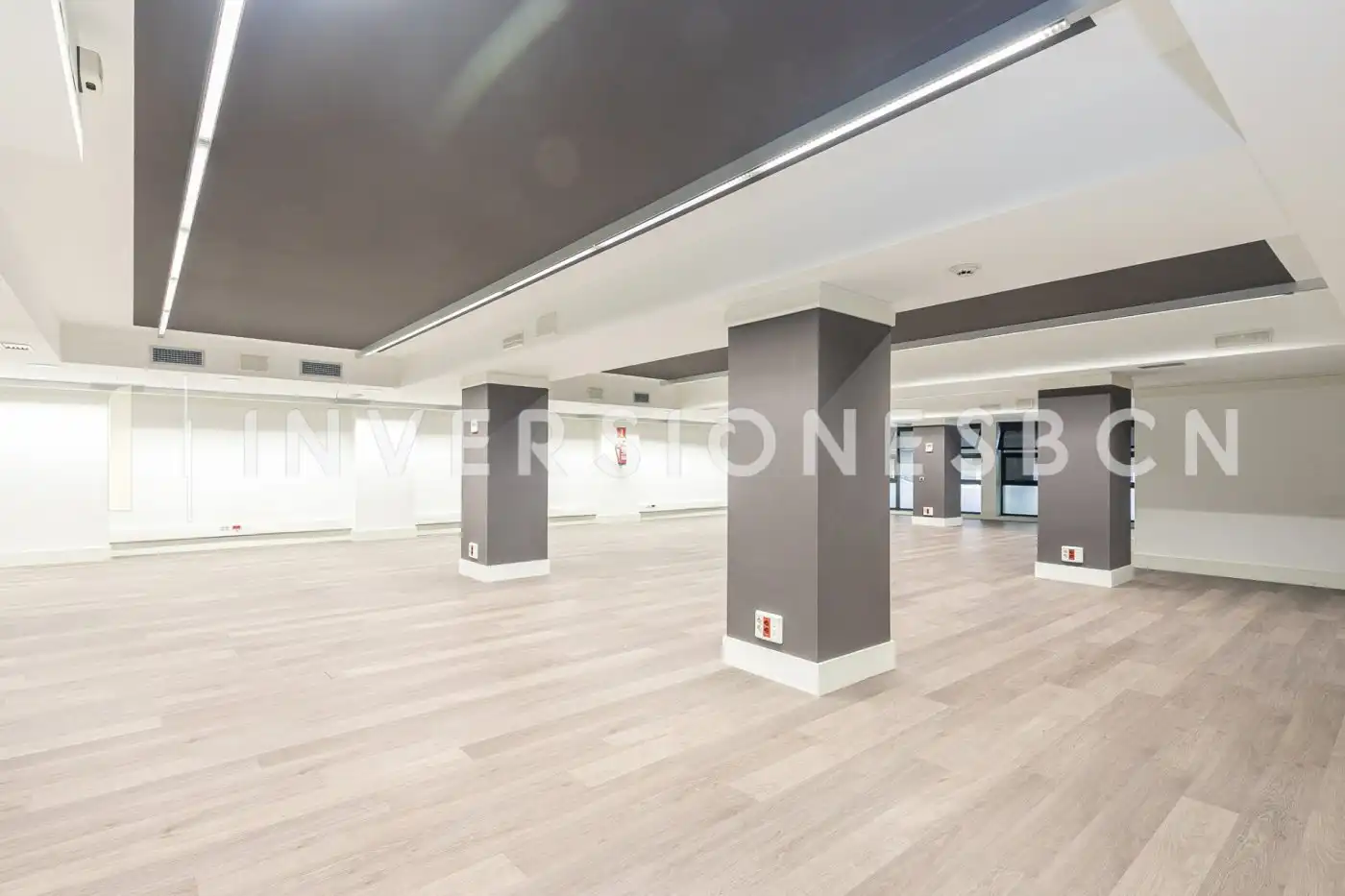 Local comercial de lloguer a Carrer Calabria, imagen 32
