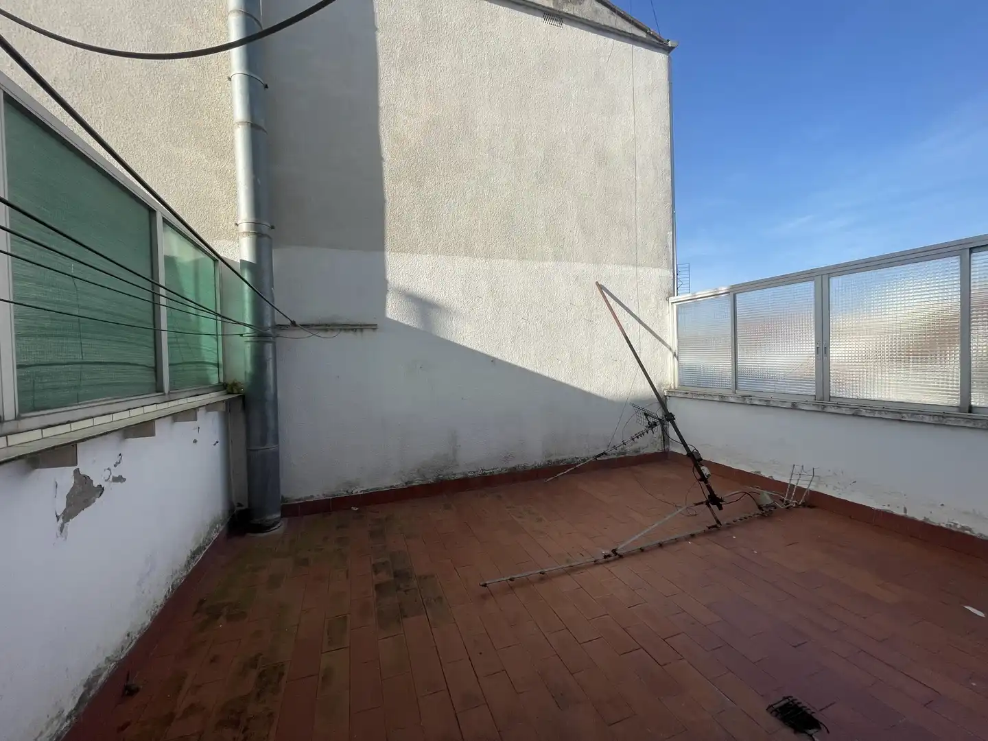 Terraza de Casa adosada en venta en Salt con Calefacción, Terraza y Trastero