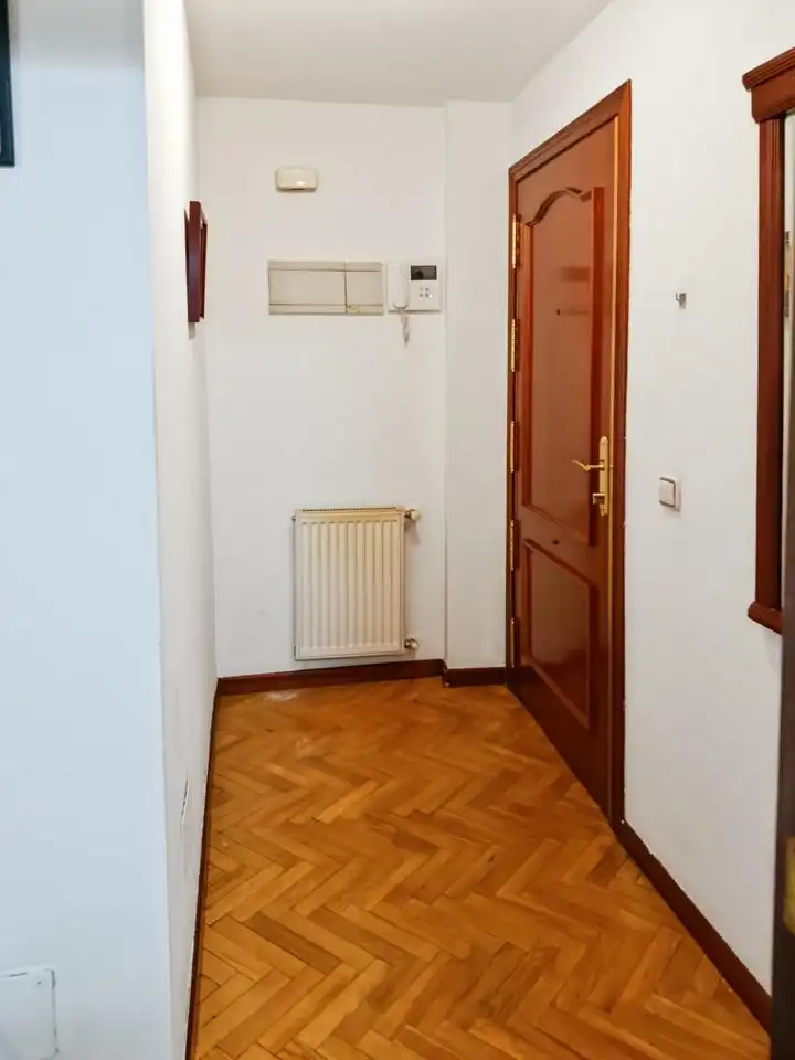 Planta baixa de lloguer a Calle Marqués de la Valdavia, Villalba Estación