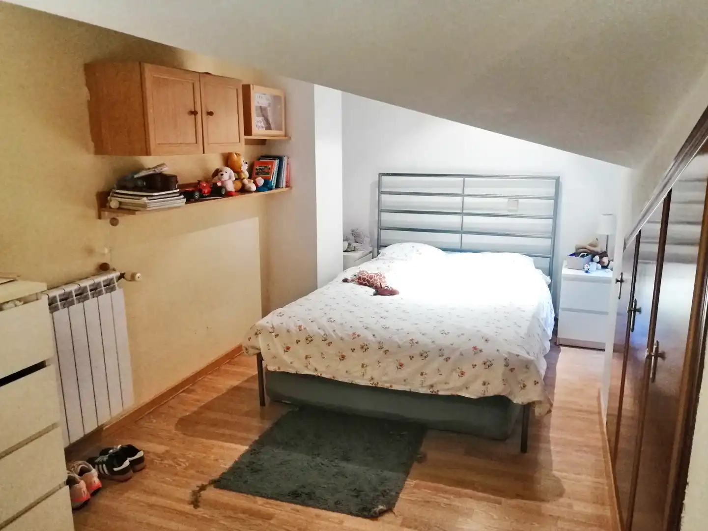 Habitación de Dúplex en venta en Guadalajara con Aire acondicionado, Calefacción y Parquet
