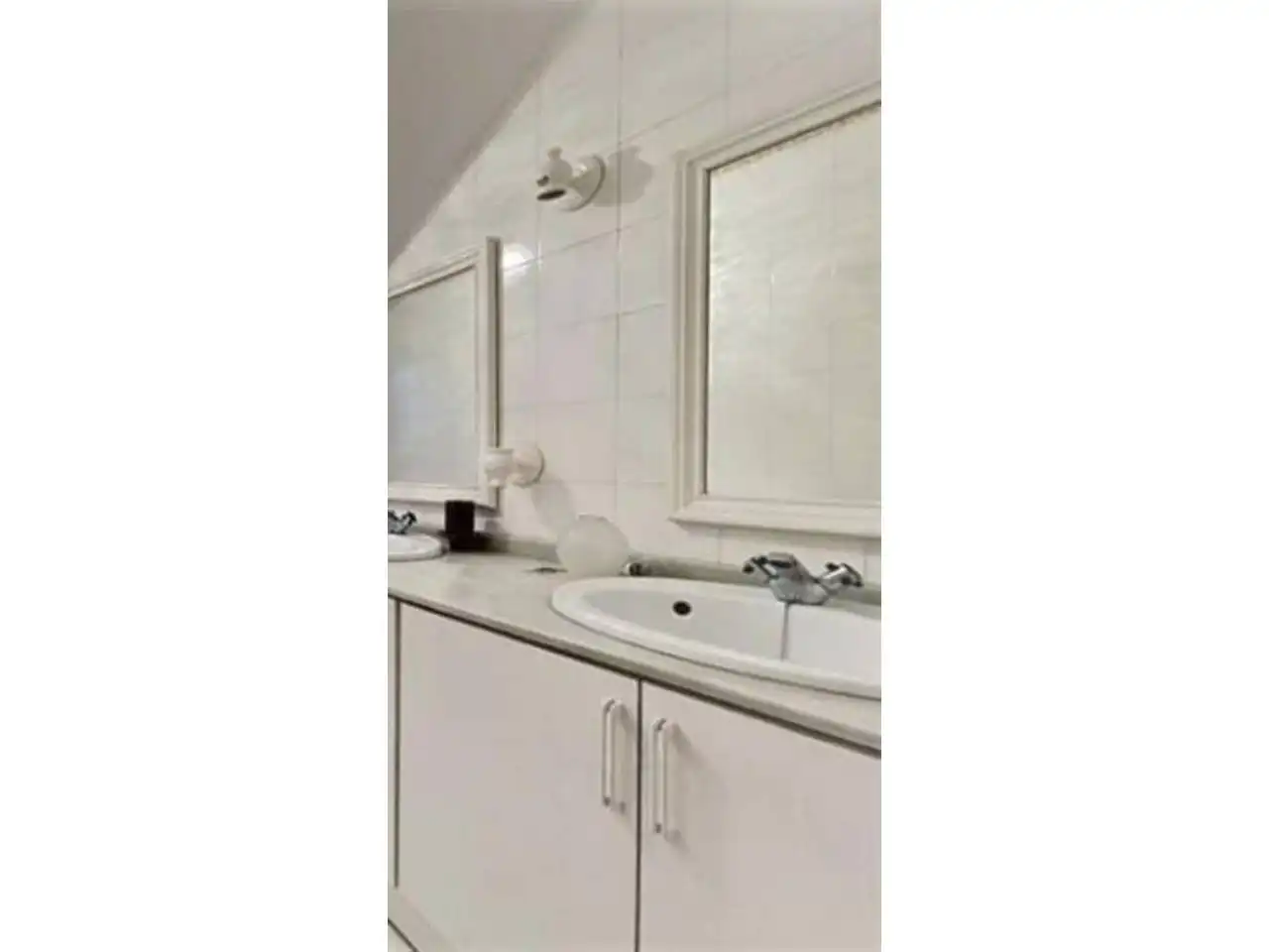 Bathroom of Flat for sale in Ourense Capital   with Heating, Private garden and Terrace