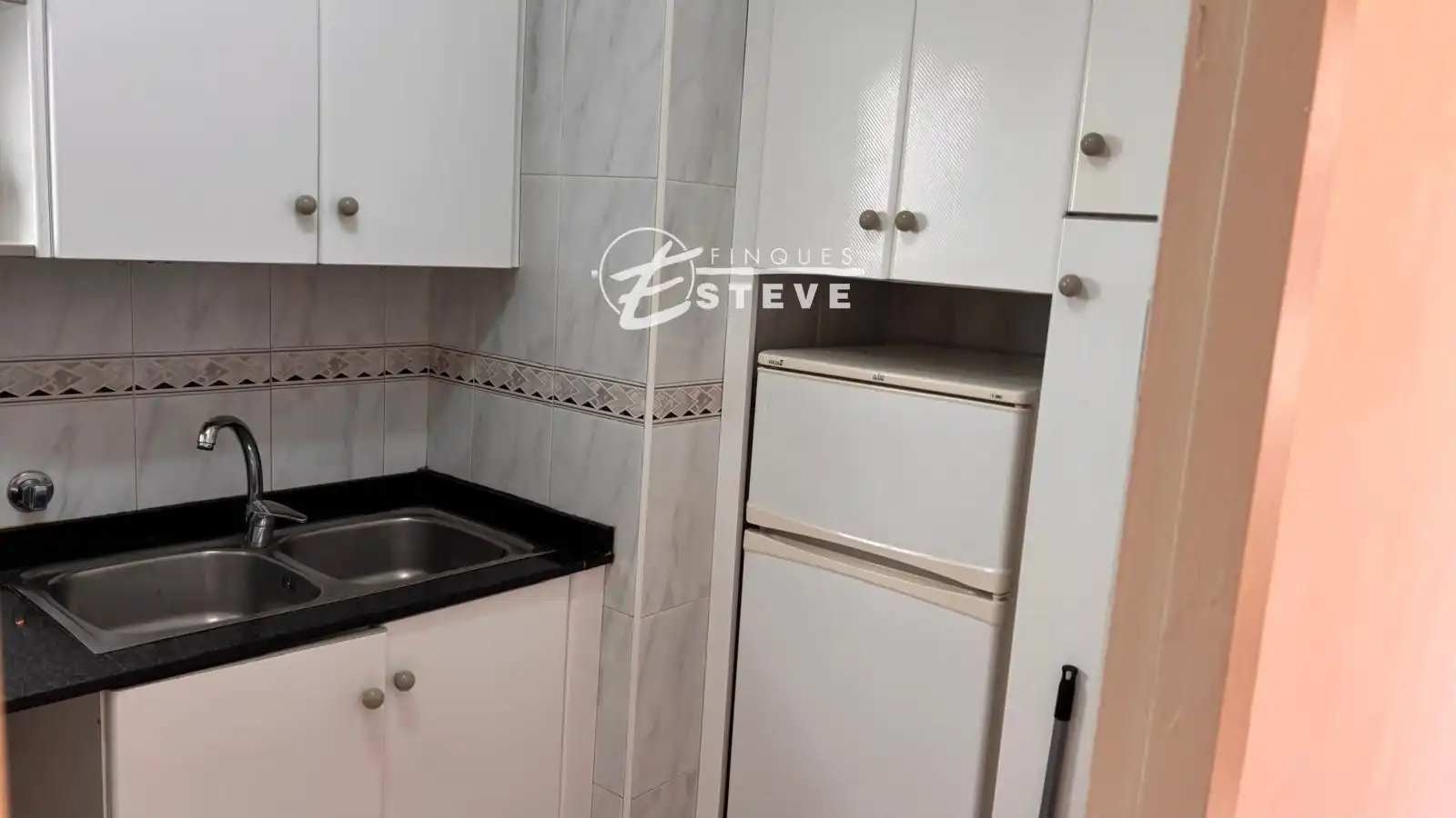 Kitchen of Flat for sale in Segur de Calafell