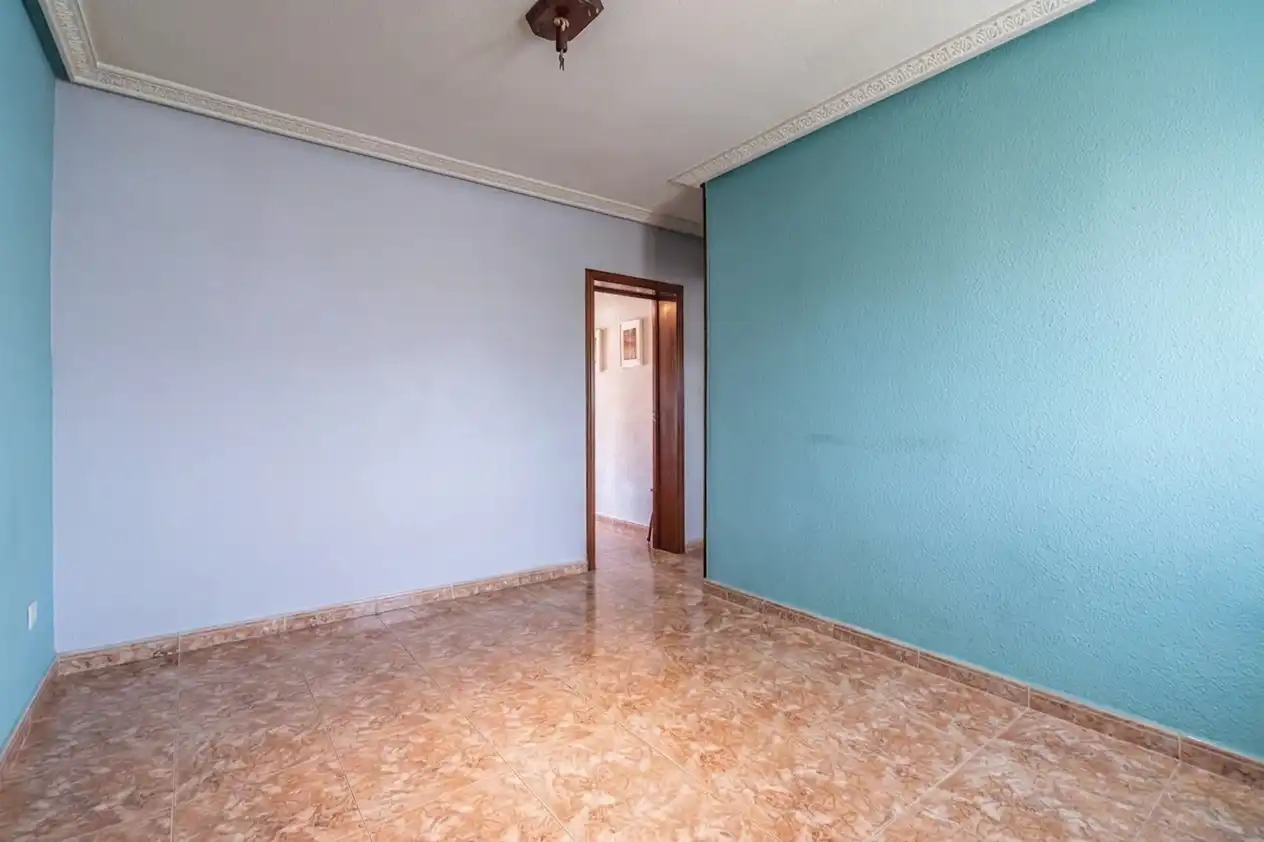 Flat for sale in Calle San Basilio, Pradolongo