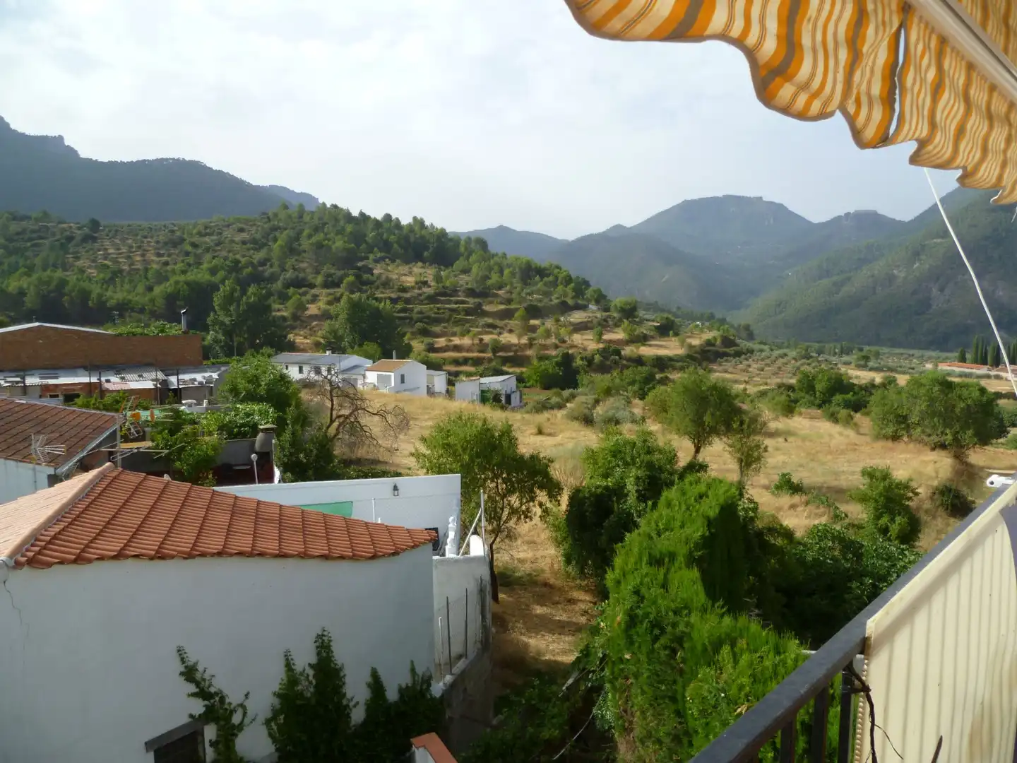 Garden of Houses for sale in Siles  with Air Conditioner, Terrace and Furnished