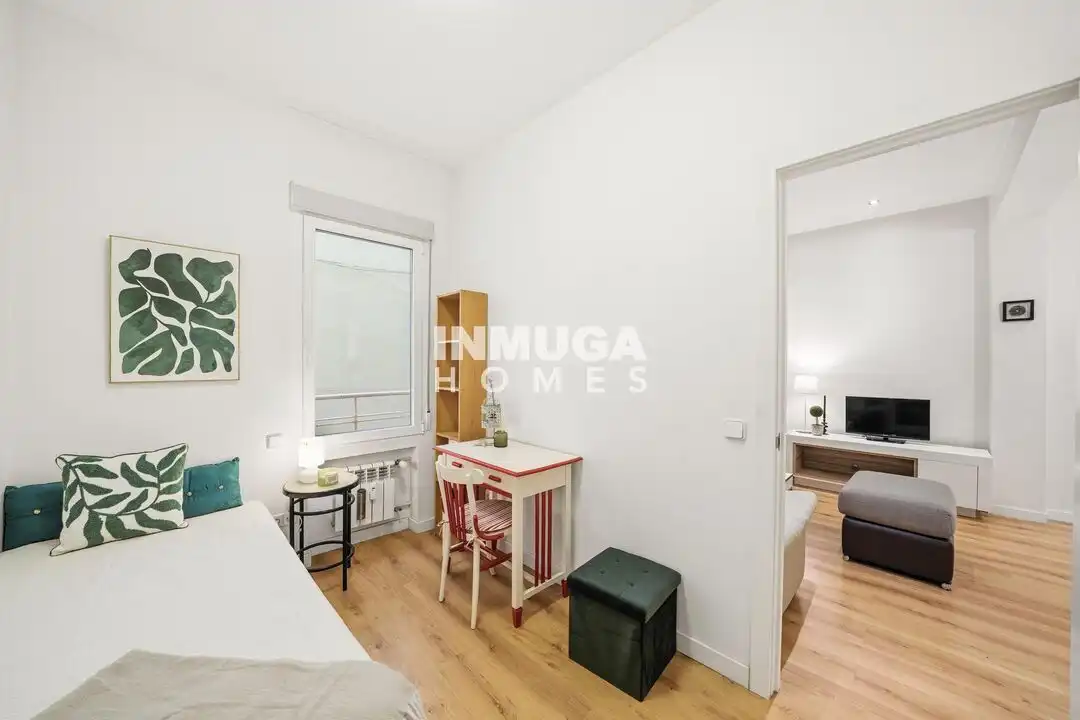 Schlafzimmer von Wohnung zum Verkauf in Madrid mit Klimaanlage und Heizung