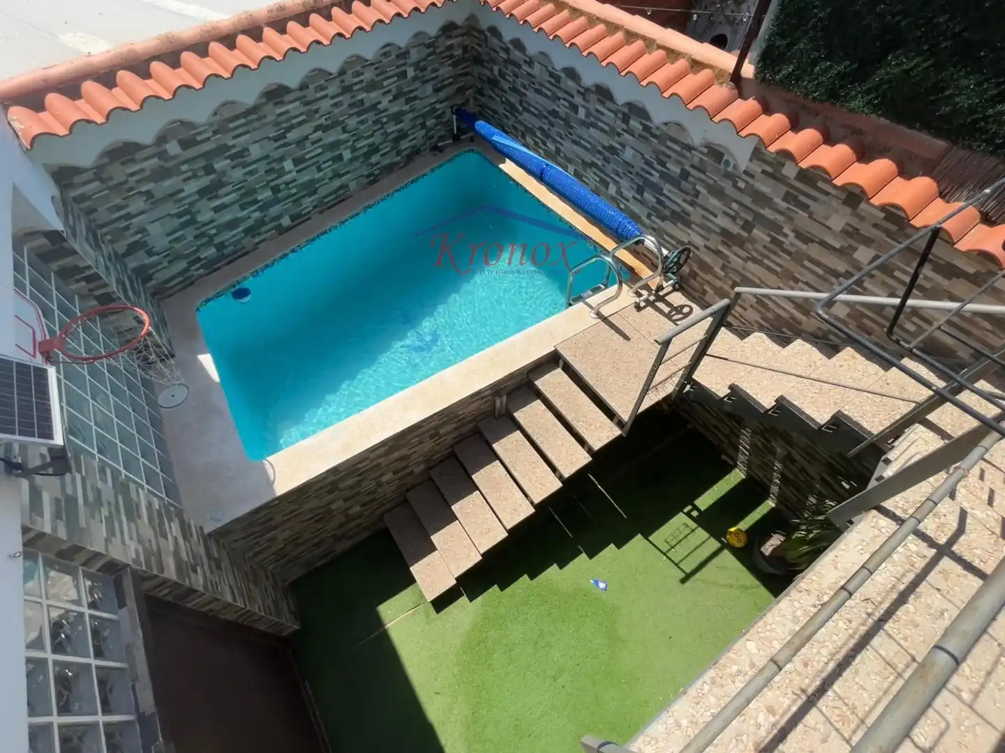 Schwimmbecken von Haus oder Chalet zum Verkauf in Villarta de San Juan mit Klimaanlage, Heizung und Terrasse