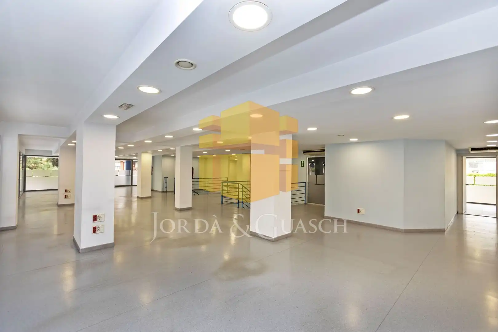 Local comercial en venda a Avinguda de Madrid 150, imagen 15