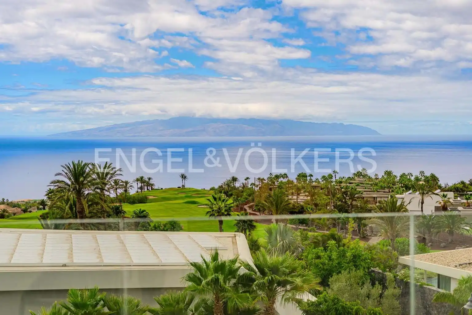 Exterior view of Houses for sale in Guía de Isora  with Air Conditioner, Terrace and Swimming Pool