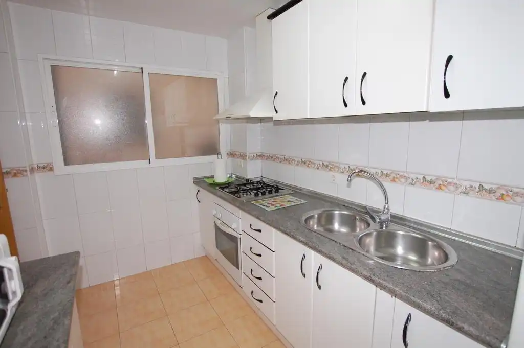 Flat for rent in Camino DE RONDA, Fígares