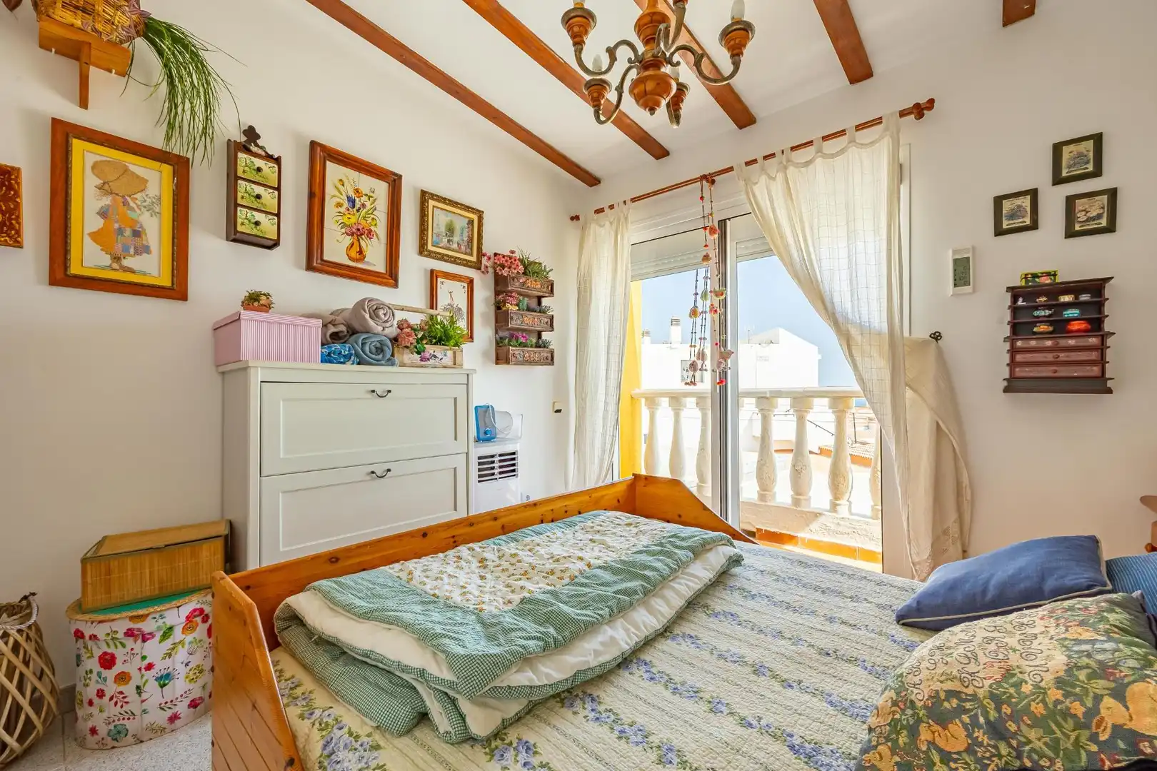 Habitación de Casa adosada en venta en Telde con Terraza, Trastero y Piscina