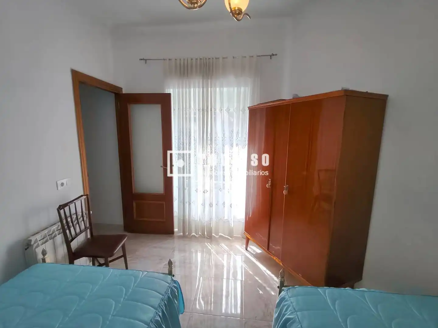 Dormitori de Casa o xalet en venda en Villaconejos amb Calefacció, Traster i Moblat