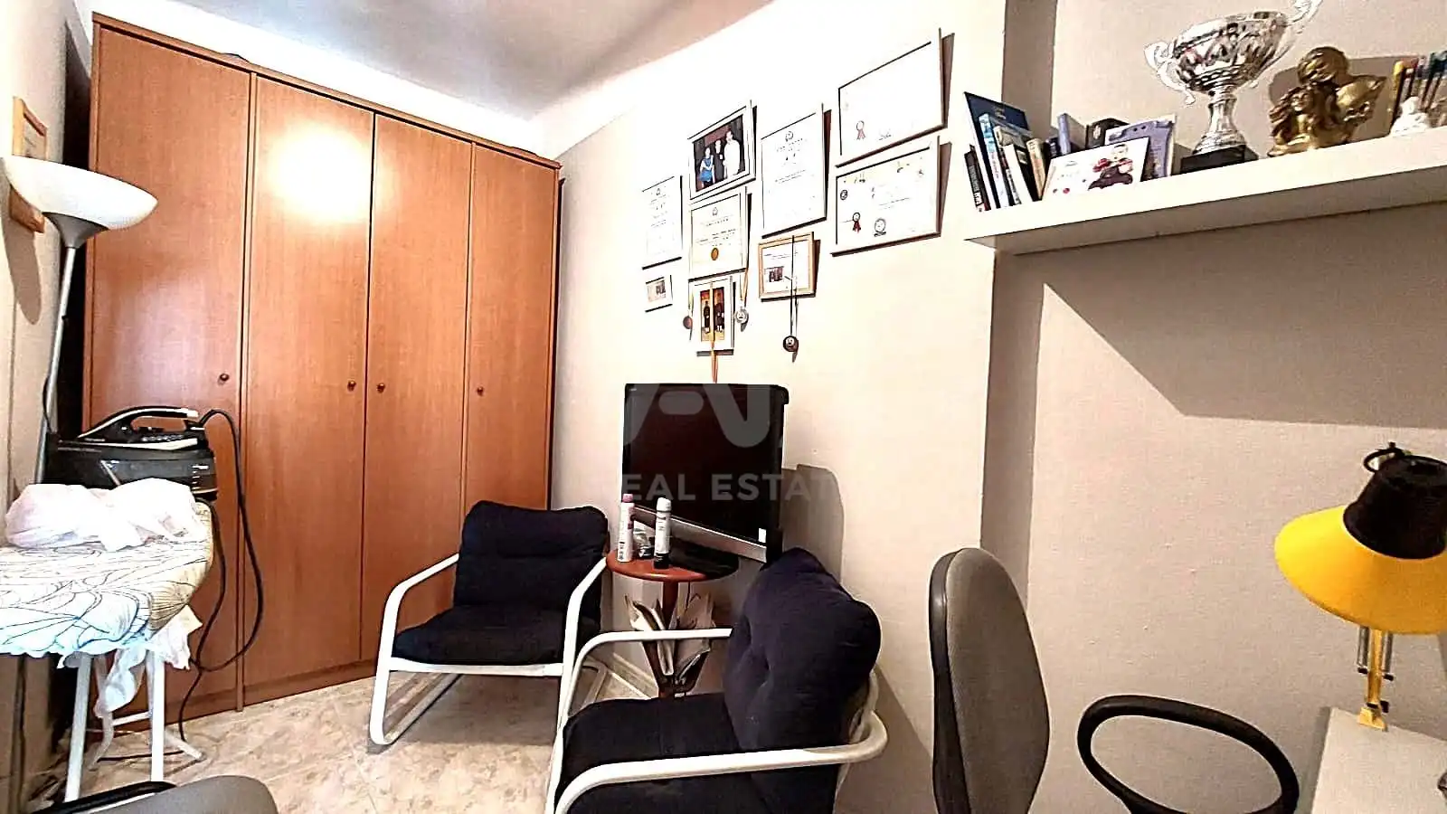 Flat for sale in Calaf  with Air Conditioner and Heating