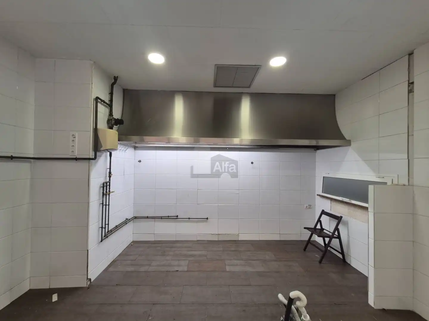 Cocina de Local de alquiler en Tavernes Blanques con Aire acondicionado y Calefacción