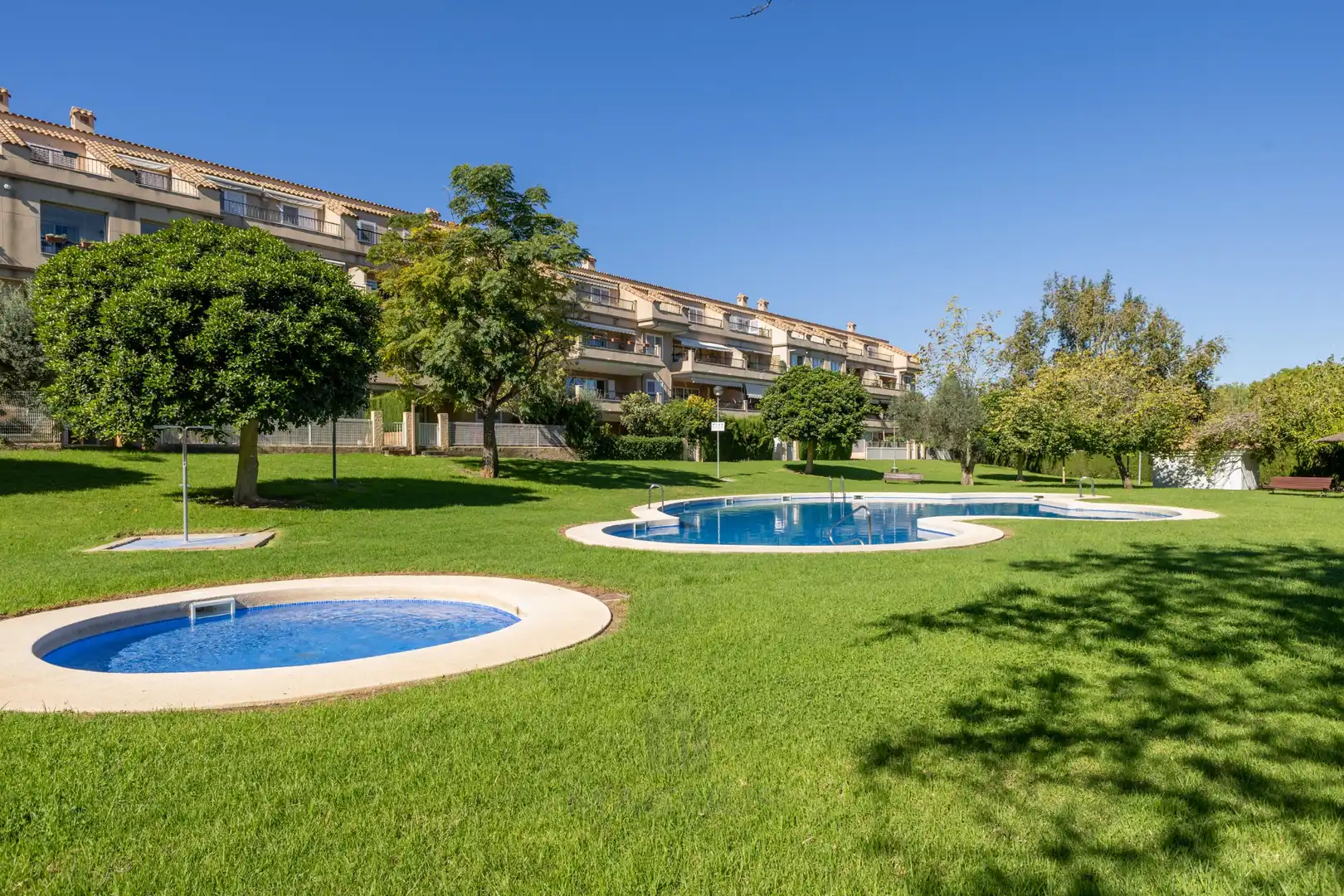 Jardín de Apartamento en venta en Torre en Conill - Cumbres de San Antonio 