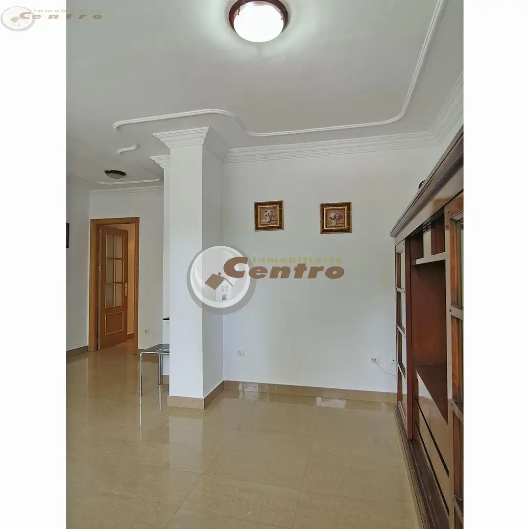 Piso en venta en Albacete con Aire acondicionado, Calefacción y Terraza