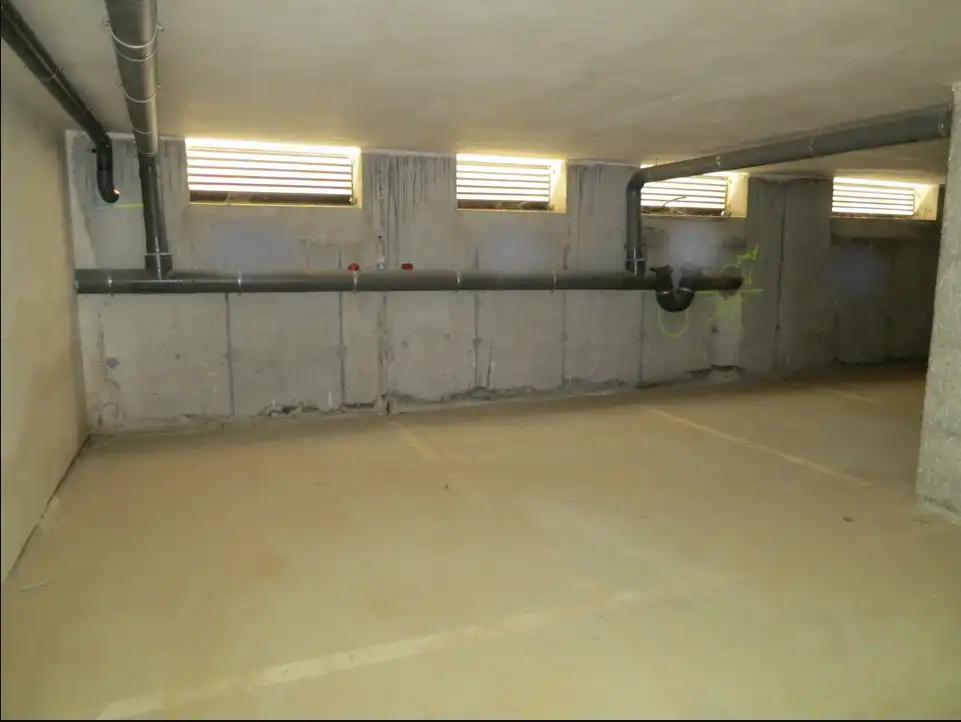 Aparcamiento con ascensor en venta en Masdenverge, imagen 4