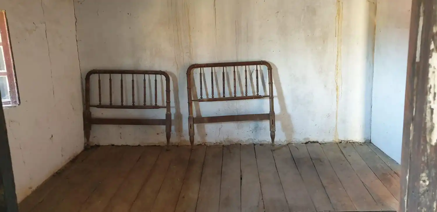 Schlafzimmer von Country house zum Verkauf in Valle de Manzanedo, Burgos
