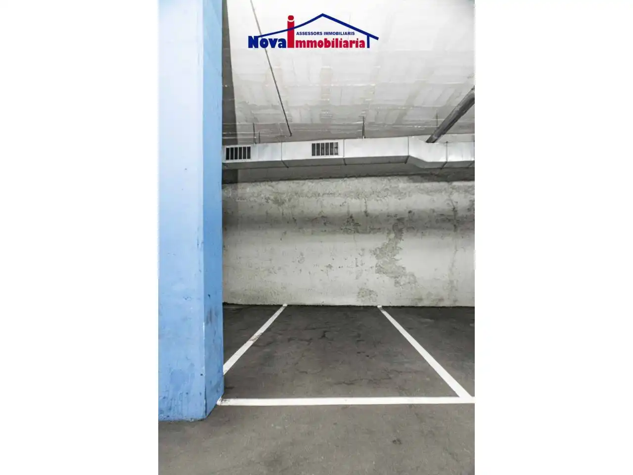 Parking with lift for sale in Calle Carles Altés, imagen 2