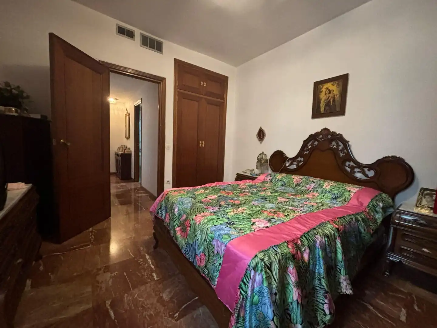 Bedroom of Flat for sale in Sevilla  with Air Conditioner, Heating and Terrace