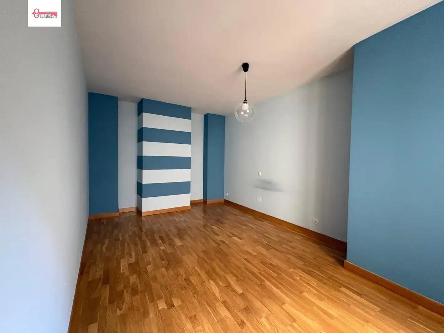 Habitación de Casa o chalet en venta en Iglesias con Calefacción