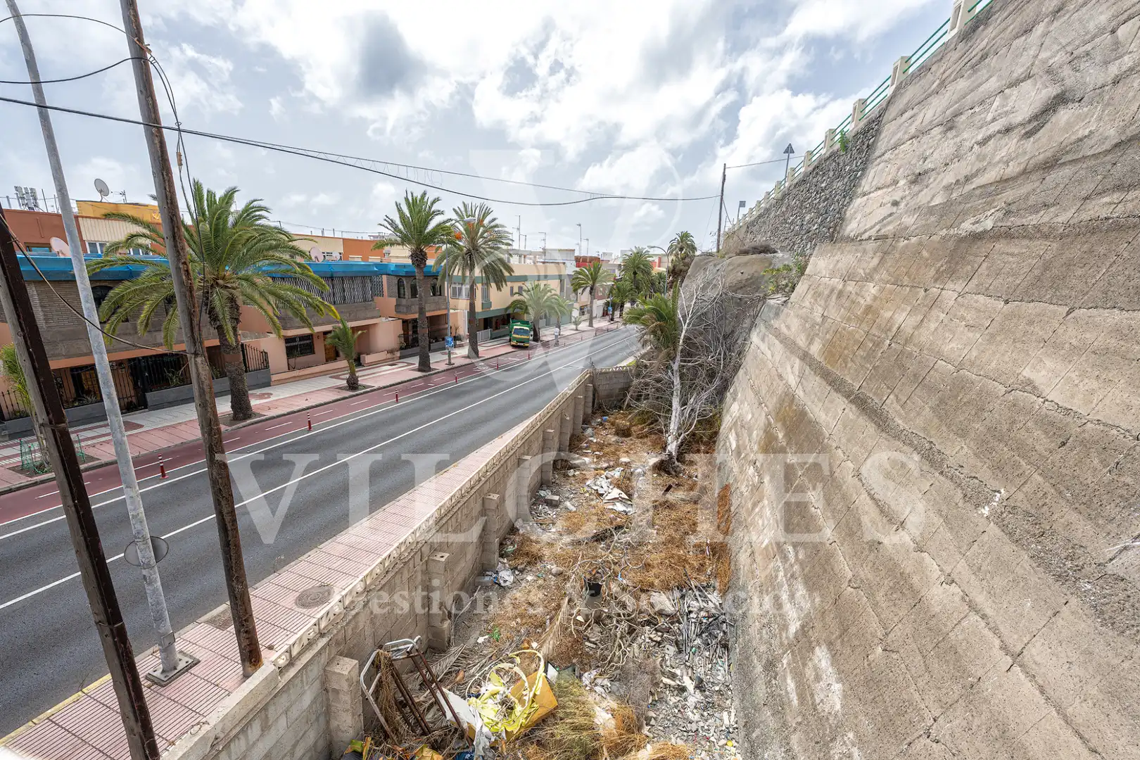 Vista exterior de Dúplex en venta en Las Palmas de Gran Canaria con Jardín privado, Parquet y Terraza