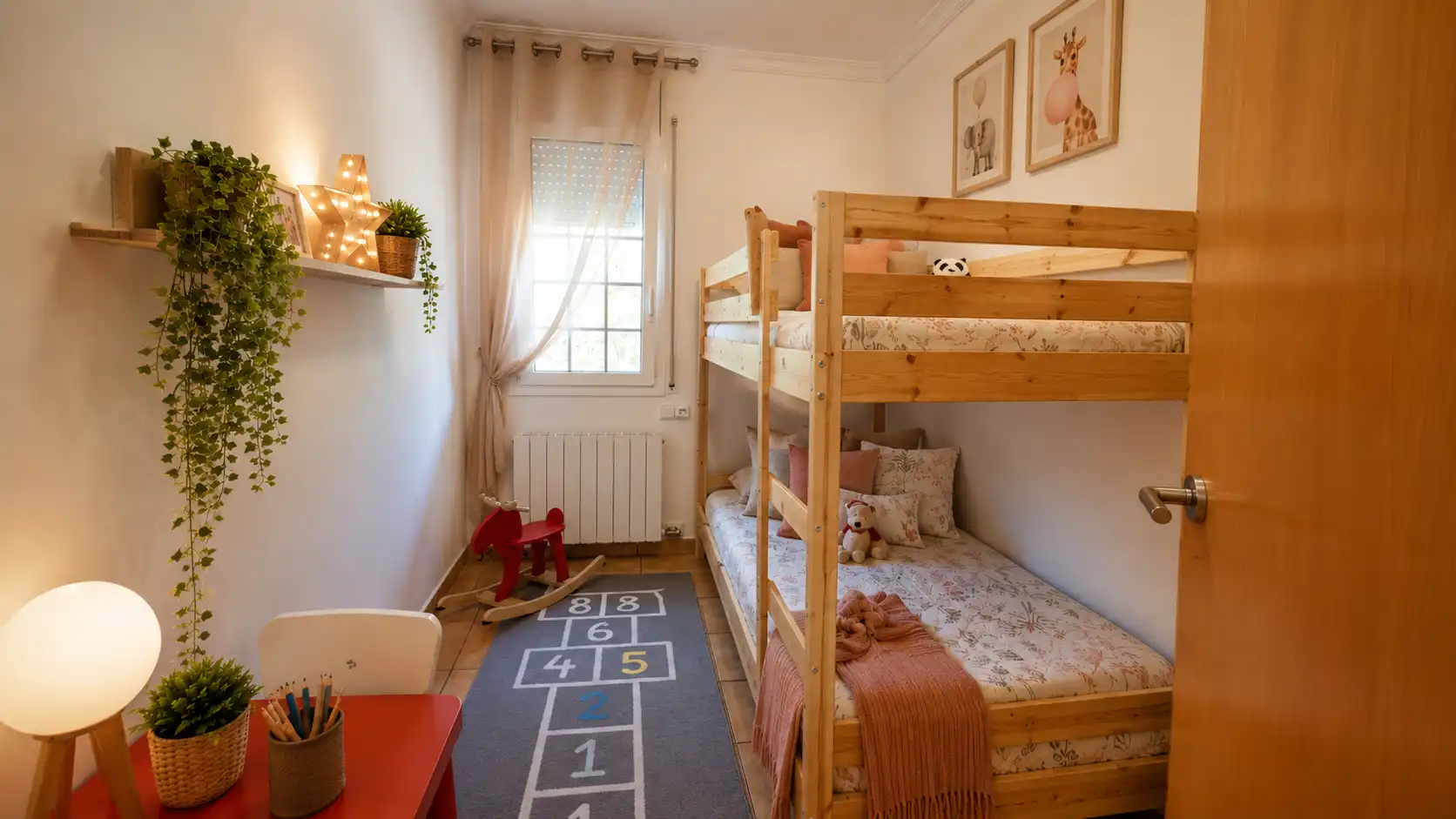 Habitación de Casa o chalet en venta en El Vendrell con Calefacción, Jardín privado y Terraza