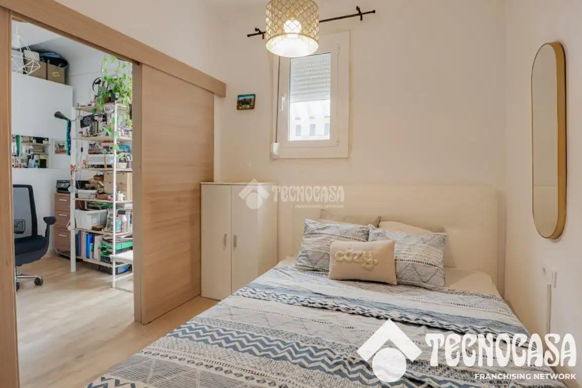 Habitación de Piso en venta en Barcelona con Aire acondicionado, Parquet y Terraza