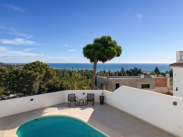 Villa con piscina in vendita a La Cala Mijas